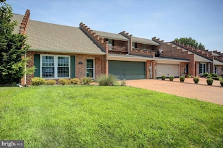 75 Brookmeadow Ln, Chambersburg, PA 17201