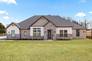 2215 Winter Creek Blvd, Blanchard, OK 73010