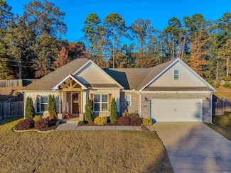 1004 Dawson's Pointe Ave, Bryant, AR 72022