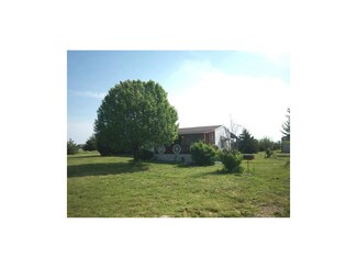 974 E 2100 Rd, Eudora, KS 66025