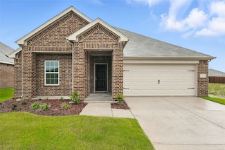 1014 Highgate Rd, Forney, TX 75126