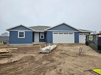 11435 Monteville Ct, Trempealeau, WI 54661