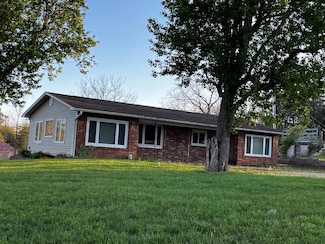24461 Scenic Valley Dr, Cassville, MO 65625
