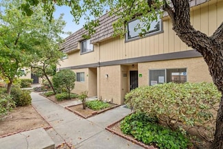 10401 Shaw St Unit 402, Oakland, CA 94605