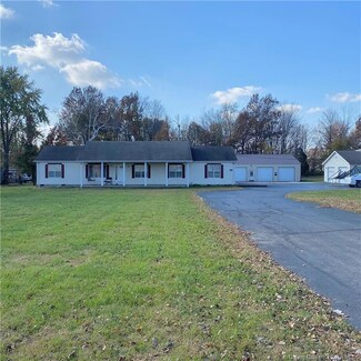 123 S Dowling St, Austin, IN 47102