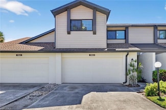 11653 Pointe Cir, Fort Myers, FL 33908