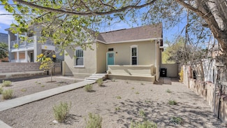 415 Arno St SE, Albuquerque, NM 87102