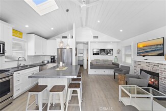 120 37th St, Newport Beach, CA 92663