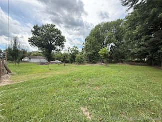 817 N M St, Muskogee, OK 74403
