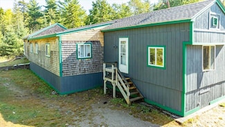 26 Jenkins Rd, Penobscot, ME 04476