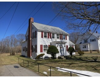 28 Elmwood St, South Grafton, MA 01560