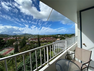 46-283 Kahuhipa St Unit C903, Kaneohe, HI 96744