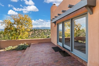 93 Avenida de Las Casas, Santa Fe, NM 87506