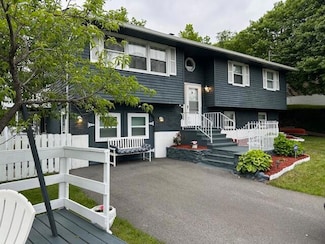3609 Ashley Ct, Kunkletown, PA 18058