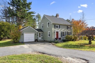 209 Middle Rd, Falmouth, ME 04105