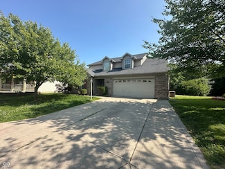 3350 Shore Dr, Greenwood, IN 46143