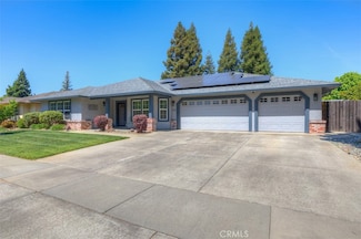 324 Crater Lake Dr, Chico, CA 95973