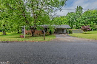 210 Briarwood Dr, Dallas, GA 30132
