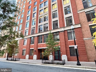 1201 N Garfield St Unit 408, Arlington, VA 22201