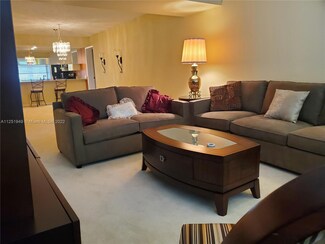 6049 Balboa Cir Unit 202, Boca Raton, FL 33433