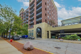 811 W 15th Place Unit 806E, Chicago, IL 60608