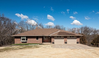 34844 296th Ave, Bellevue, IA 52031