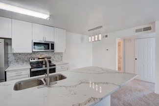 12550 Whittington Dr Unit 612, Houston, TX 77077