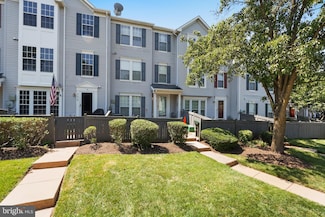 9320 Fringe Tree Ln, Manassas, VA 20110