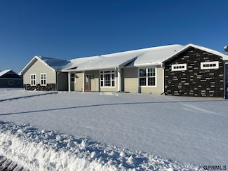 308 W Maple St, Hooper, NE 68031