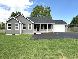189 Pleasant View Ave, Smithfield, RI 02917