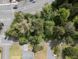 9511 Edmonds Way, Edmonds, WA 98020