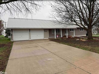 104 W Marshall St, Albion, IA 50005
