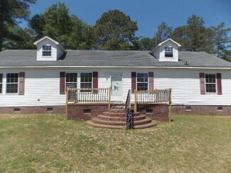 617 Brookwood Cir, Darlington, SC 29540