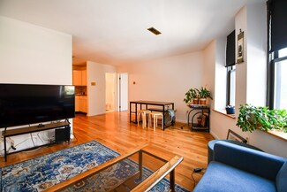386 Commercial St Unit 3D, Boston, MA 02109