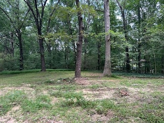 760 W Starling Dr SW, Mableton, GA 30126