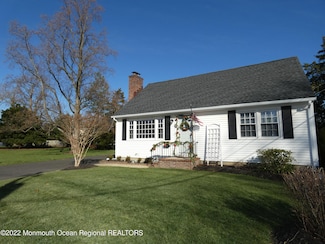 66 De Normandie Ave, Fair Haven, NJ 07704