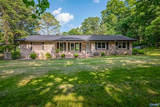 1305 Beason Gap Rd NE, Fort Payne, AL 35967