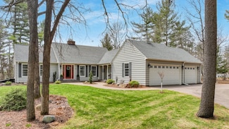 391 Heather Ct, Eau Claire, WI 54701