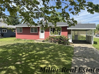 524 N Congress St, Hastings, MI 49058