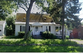 207 Gordon Ave, Mattydale, NY 13211
