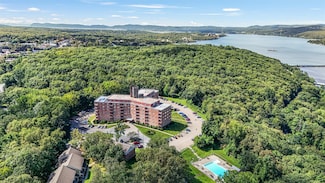 1 Lakeview Dr Unit 1L, Peekskill, NY 10566