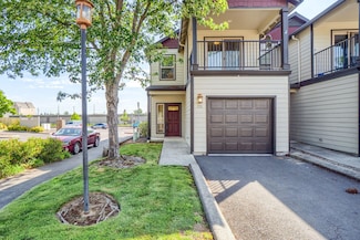173 Logan Ave, Central Point, OR 97502