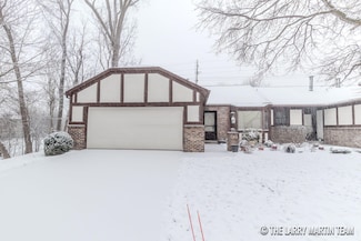2055 Nathan Dr SE Unit 9, Grand Rapids, MI 49508