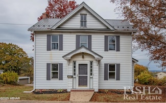 2406 Riverside Dr, Williamsport, PA 17702
