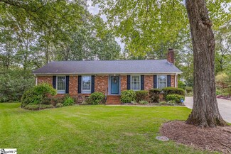 4 Gray Fox Ct, Taylors, SC 29687