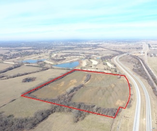 000 S 1800 Rd, Nevada, MO 64772