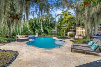 303 Lang Rd, West Palm Beach, FL 33406