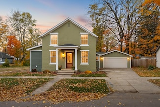 614 Walnut St, Three Rivers, MI 49093