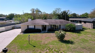1743 Wilshire Ct, Lakeland, FL 33813