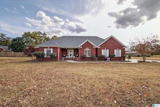805 Ola St, Clanton, AL 35045